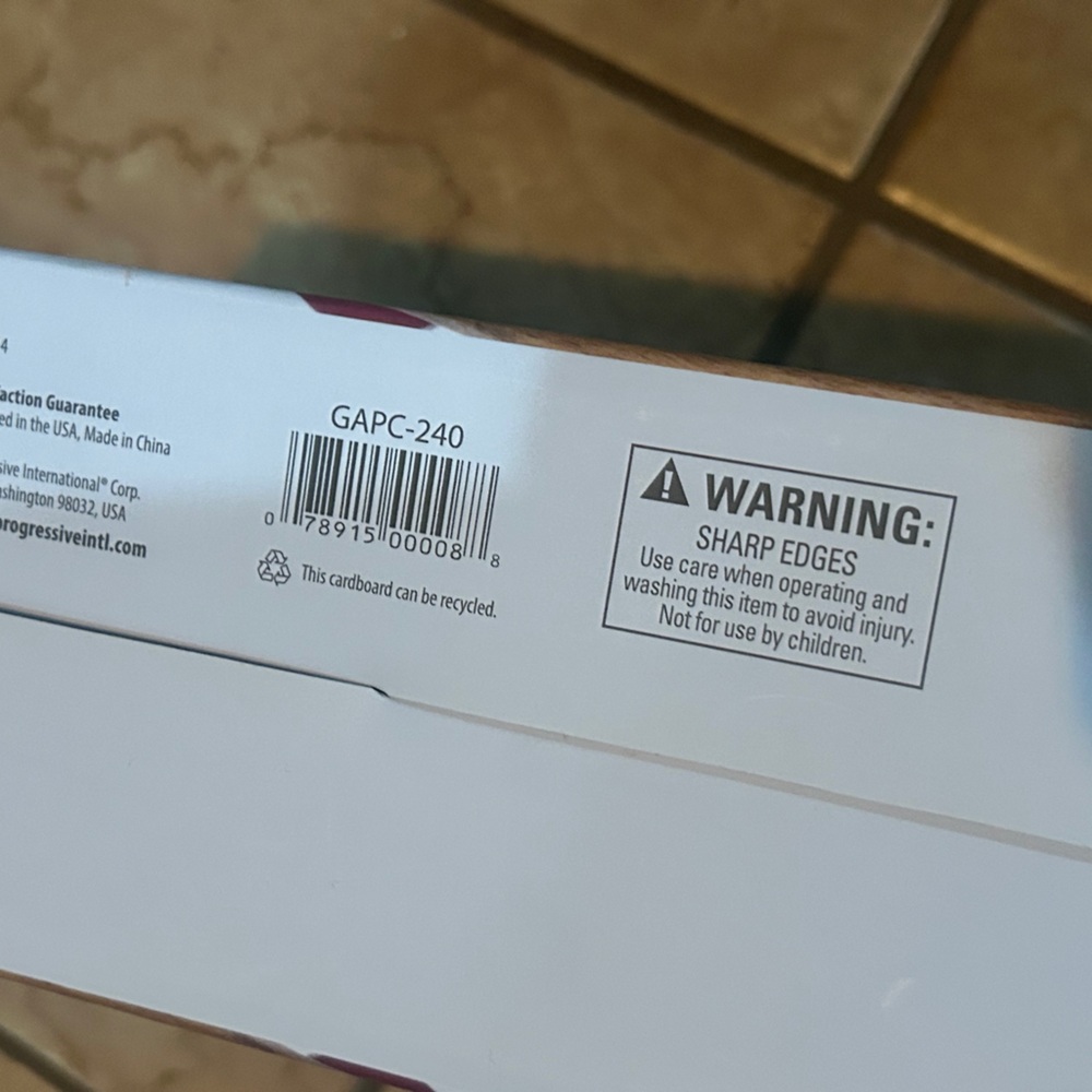 OXO SoftWorks V-Blade Mandoline Slicer NEW kitchen Gadget Adjustable size & cut - Picture 15 of 15